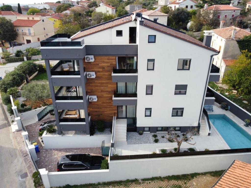 Apartment Sara IV Liznjan Exterior photo
